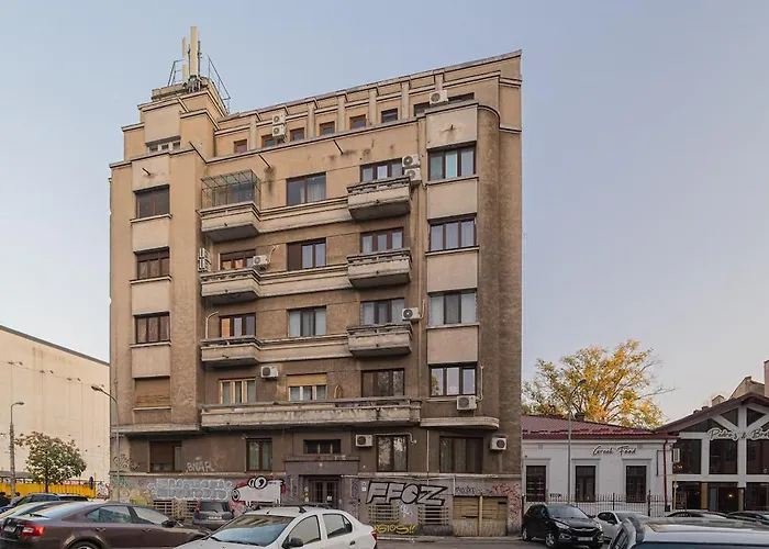 The Urban Forest Retreat Serene 3bd Sanctuary Apartament Bukareszt