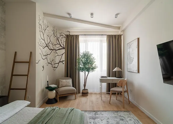 The Urban Forest Retreat Serene 3bd Sanctuary Apartament Bukareszt