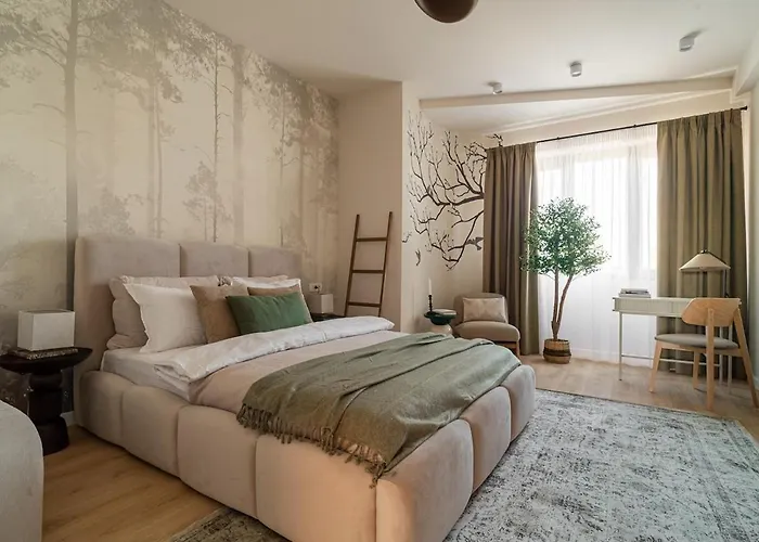 The Urban Forest Retreat Serene 3bd Sanctuary * Bukarest