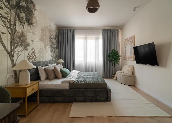 The Urban Forest Retreat Serene 3bd Sanctuary 公寓 布加勒斯特