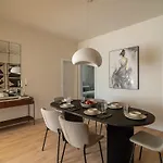 The Urban Forest Retreat Serene 3bd Sanctuary Bukarest