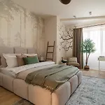 The Urban Forest Retreat Serene 3bd Sanctuary * Bukarest